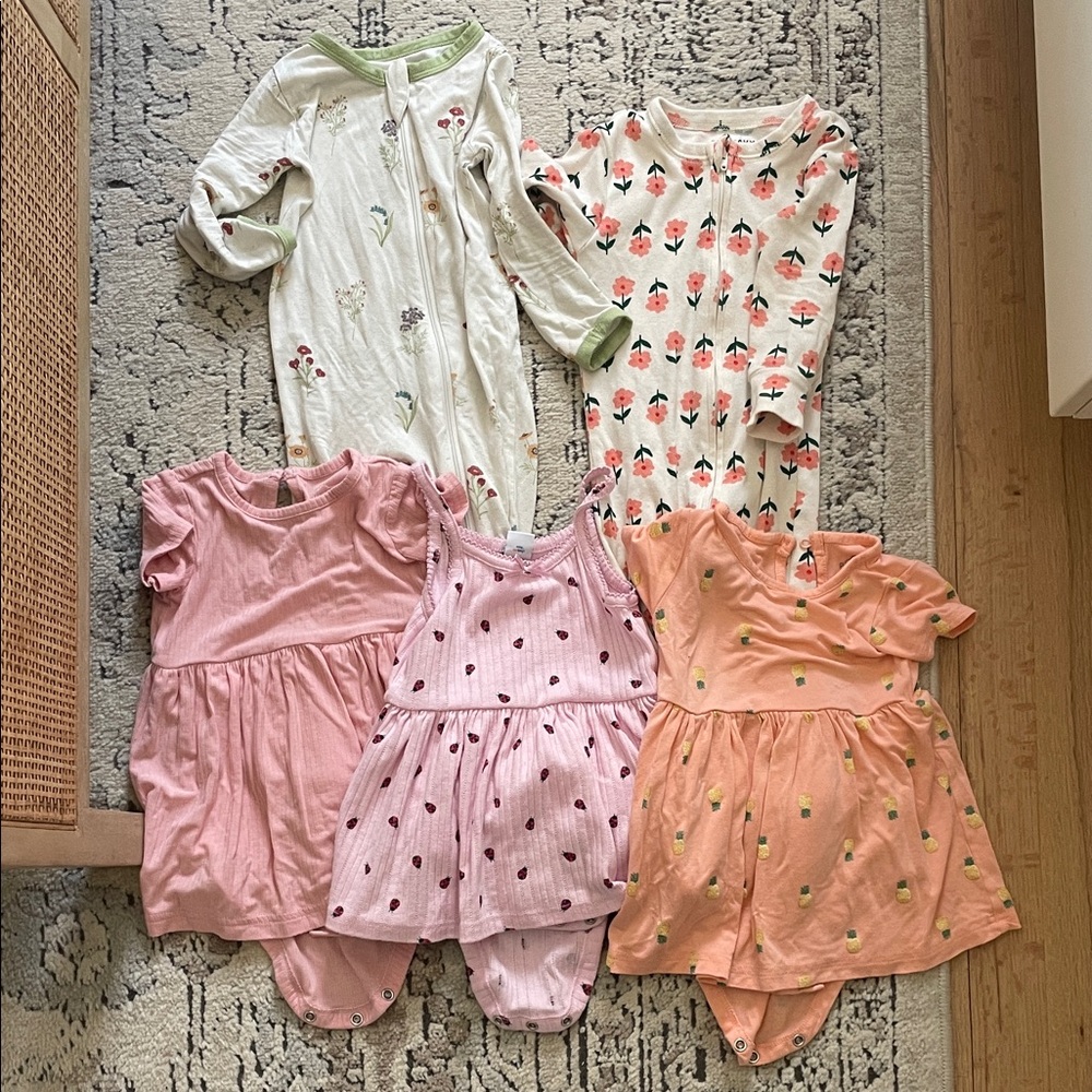 Baby Girl Onesie and Dresses 12-18 Month Kyte Baby, Caters, Old Navy Bundle